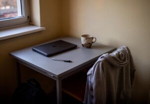 Oczekiwania finansowe: jaką kwotę wpisać i czy brutto czy netto